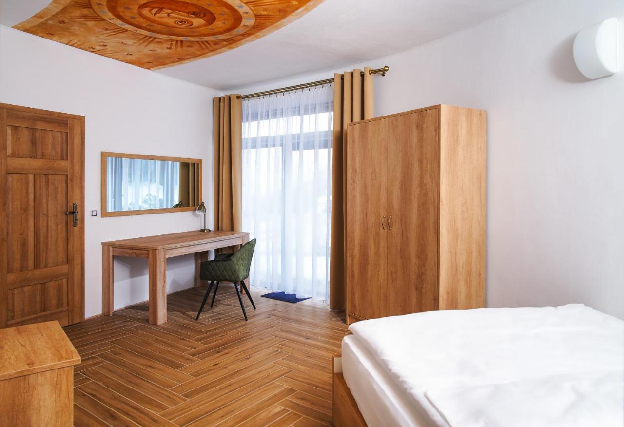 Hotel Dymnik رومبورك المظهر الخارجي الصورة