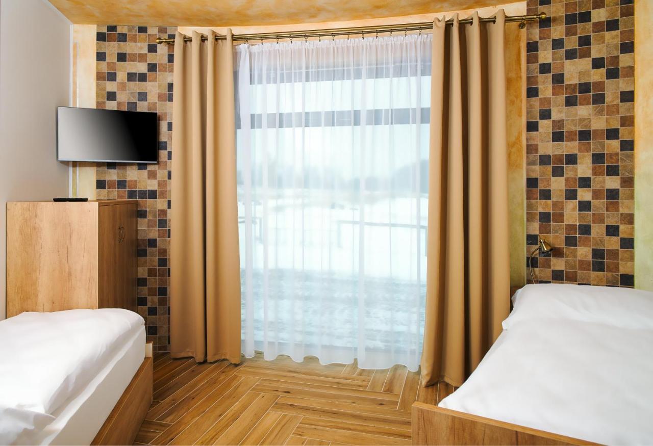 Hotel Dymnik رومبورك المظهر الخارجي الصورة